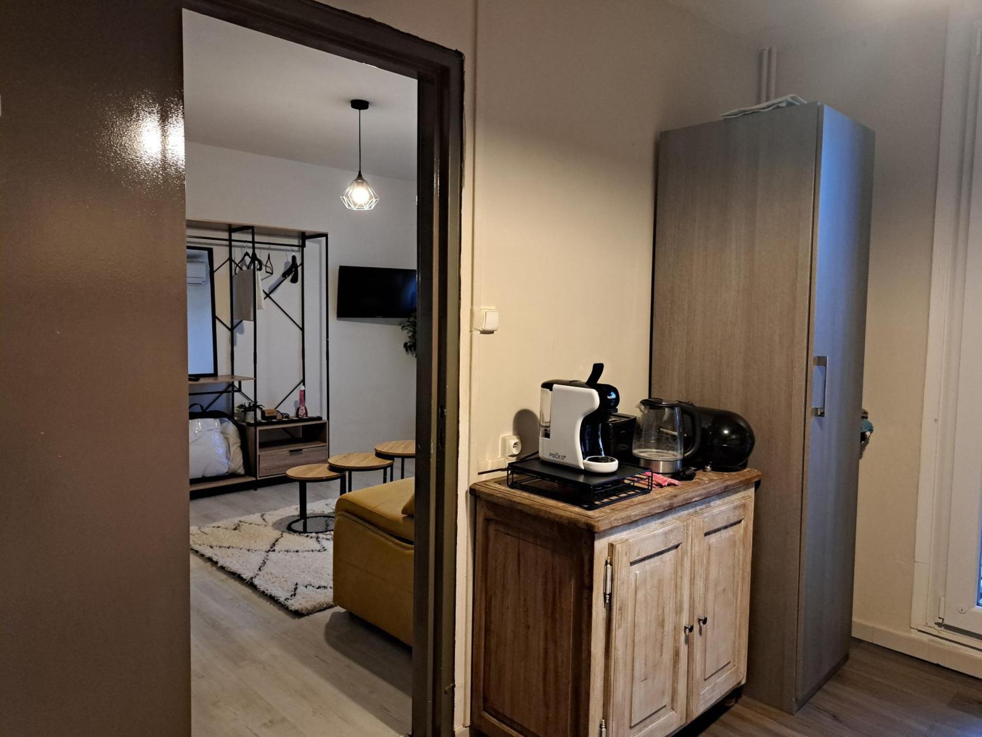 Agréable studio quartier nimes trait d'union - valdegour Extérieur photo